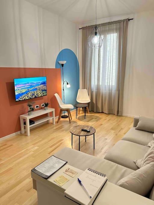 Trilocale Nuovo Via Palazzuolo Appartement Florence Buitenkant foto